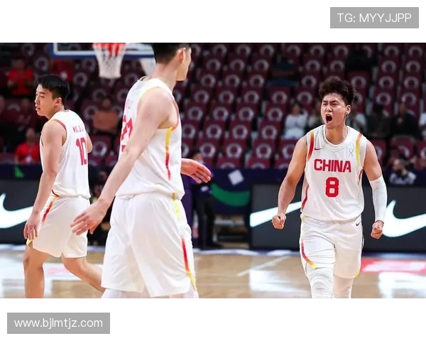 中国男篮亚杯亚军之路 展现团队协作与不屈精神的力量 中国男篮亚杯亚军之路 展现团队协作与不屈精神的力量